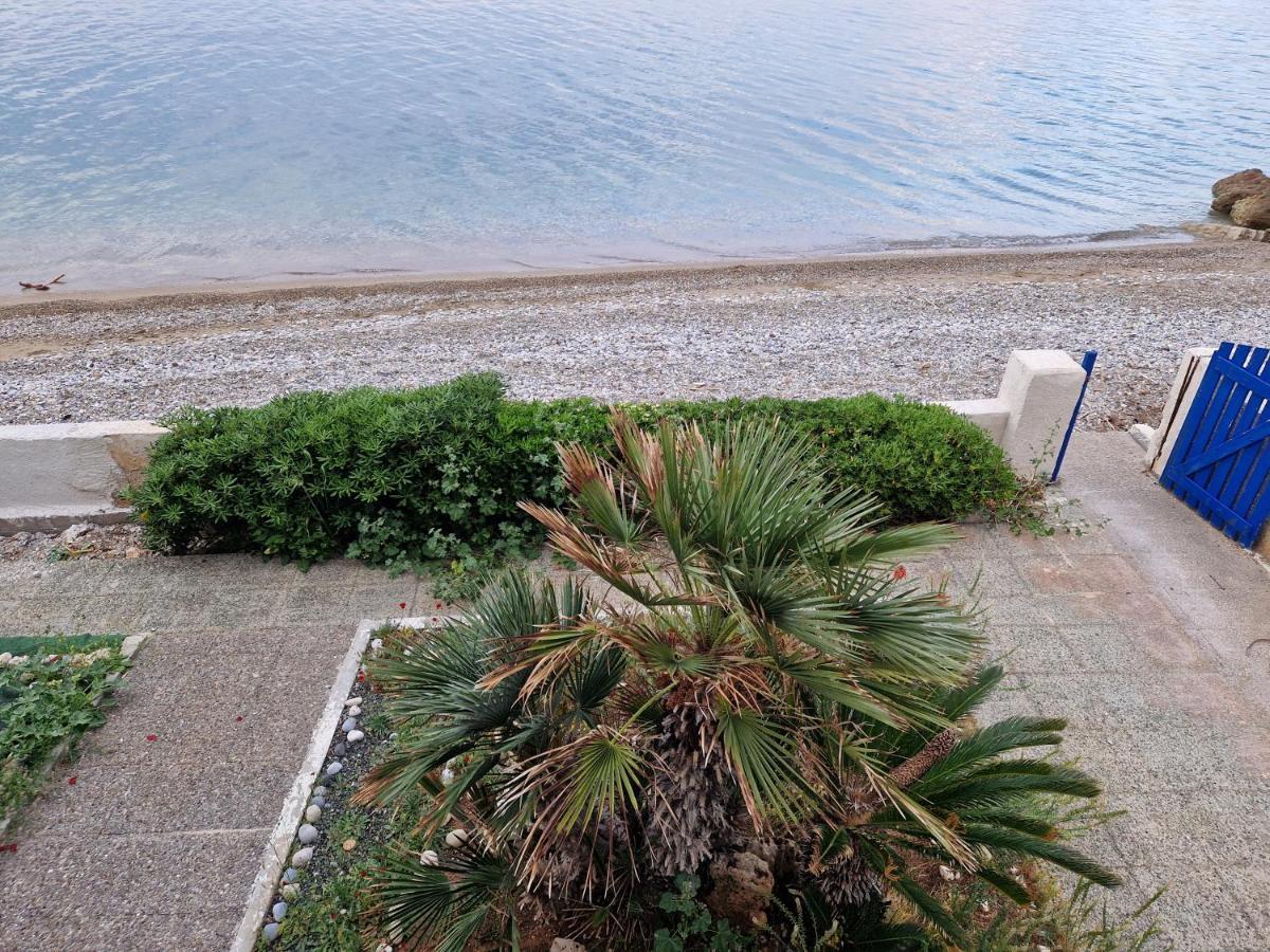 Apartamento Korinthian Sea View Nerántza Exterior foto