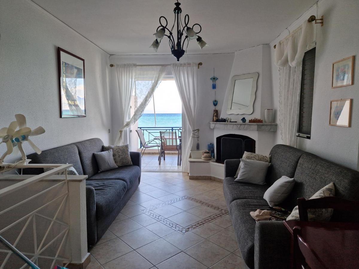 Apartamento Korinthian Sea View Nerántza Exterior foto